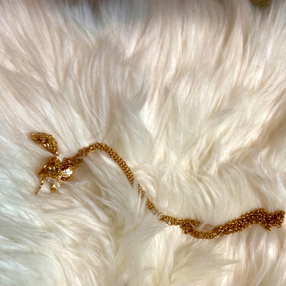 Harry potter golden stitch necklace oil infused